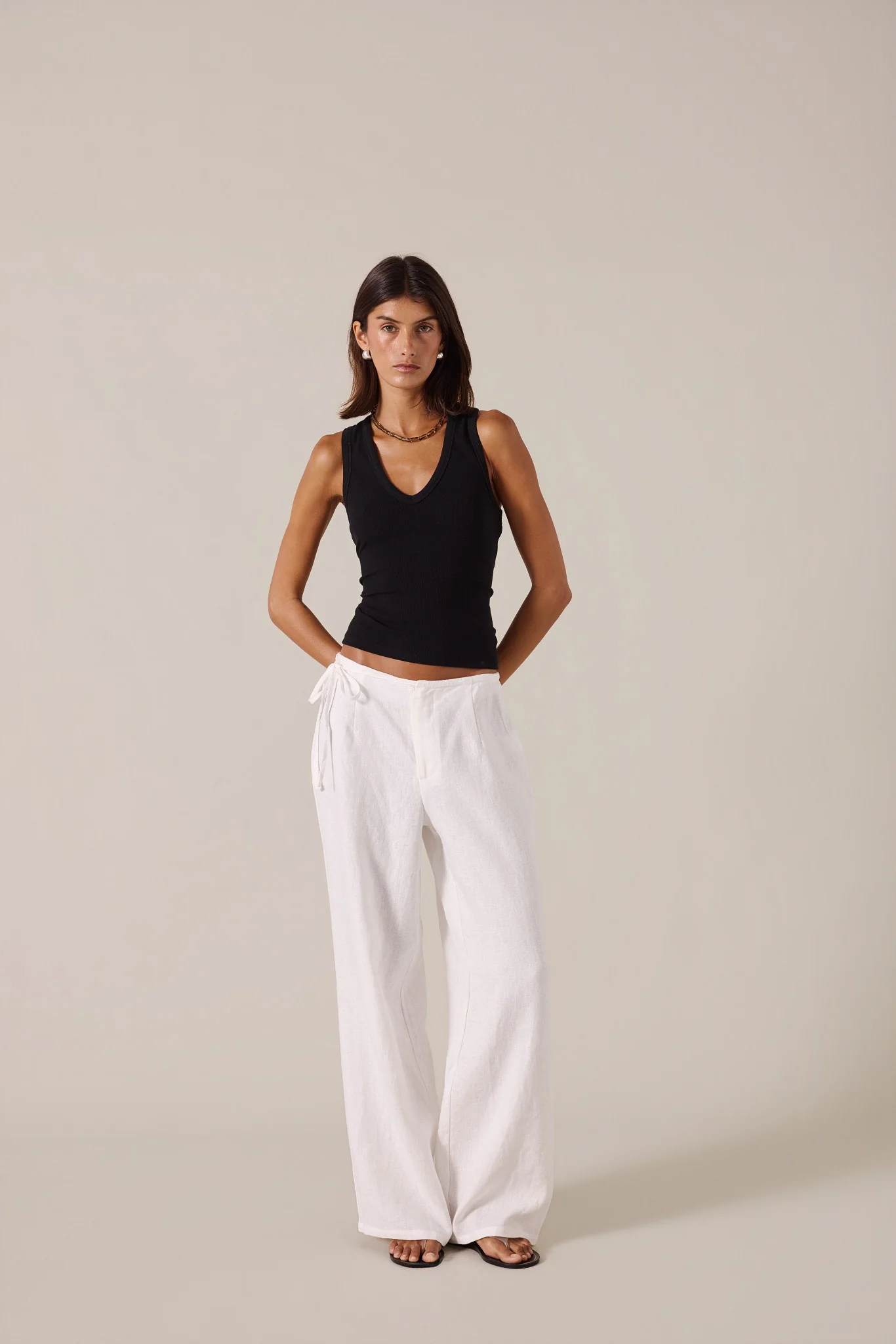 IRIS TANK - BLACK - Image 3