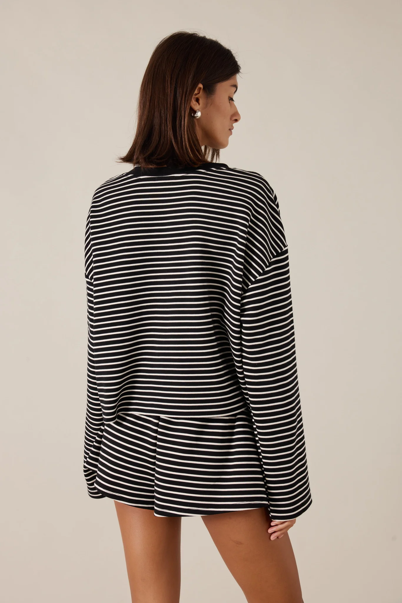 NIXIE SHORT - JET STRIPE - Image 5